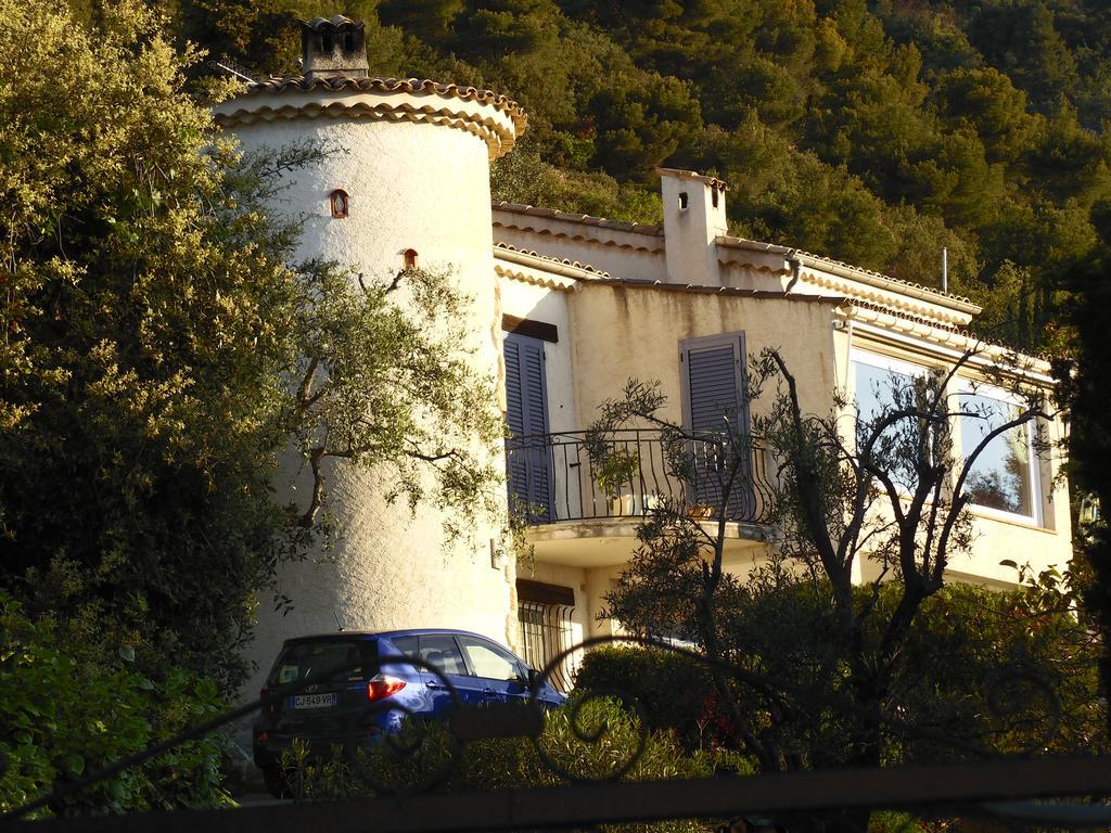 La Tourrette Bed & Breakfast Tourrettes-sur-Loup Exterior foto
